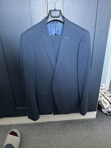 Remus Uomo Suit 40r