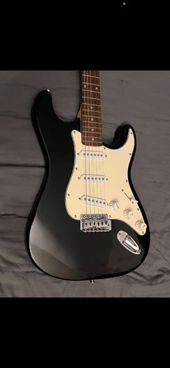 stratocaster single coil pickups electric guitar