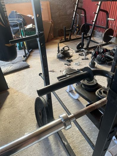 Home Gym - Fully Equipped