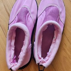 Girls Water Shoes UK 1