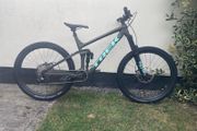 Trek Remedy 8 Full Suspension Mountain Bike