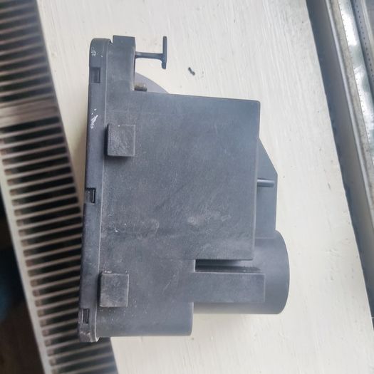 Mercedes W201 W124 Vacuum Pump