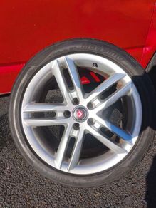 18" alloy wheels and tyres