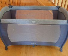 Travel Cot (Gorey)