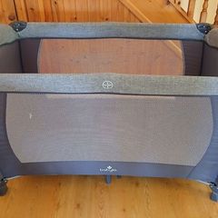 Travel Cot (Gorey)