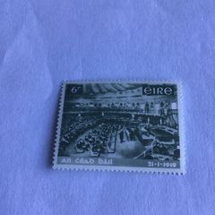 Rare Irish stamp - An Cead Dail