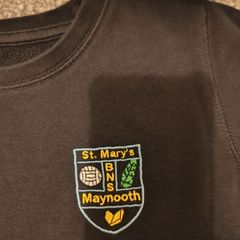 Maynooth boy's school jumper. Age 6/7