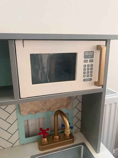 Toy Kitchen