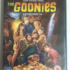 The Goonies [1985] Sean Astin, Josh Brolin, Jeff Cohen, Corey Feldman, Kerri Green, Martha Plimpton & Ke Huy Quan [Movie DVD]