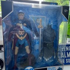 McFarlane DC Multiverse Wonder Woman Death Metal Figure + Frost King Part
