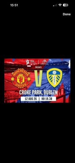 Manchester United v Leeds