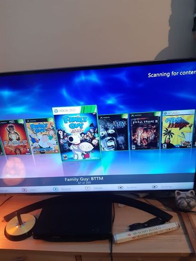Xbox 360 Slim 1TB RGH Modded With 100s Of Games