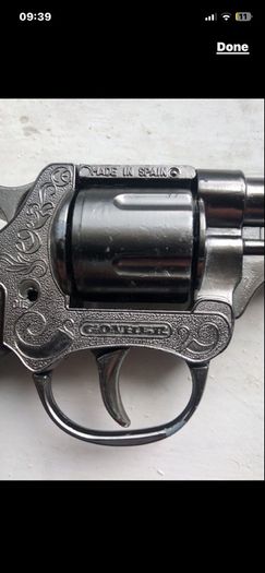 Metal cap gun