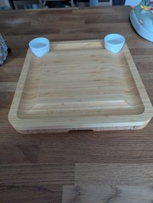 Wooden cheese board and knife set
