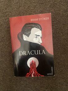 Dracula - Bram stoker
