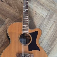 Acoustic guitar - Tanglewood, Jumbo, Semi