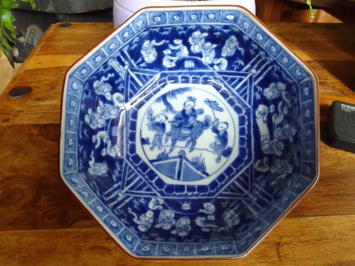 Chinese Octagonal Bowl