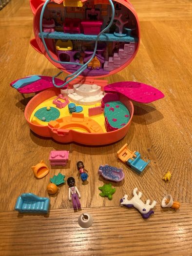 Polly Pocket Cuddly Cat Purse