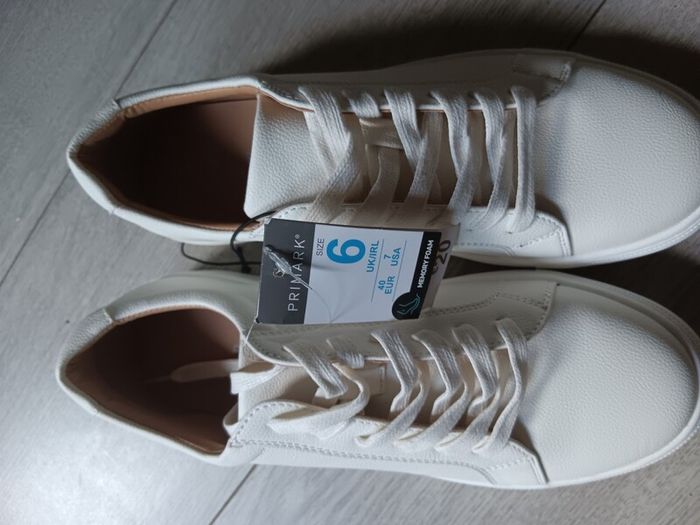 Mens trainers