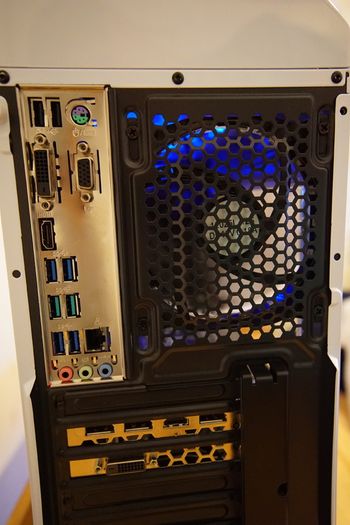 Gaming Pc Ryzen 32gb Msi-1070 8gb Windows 10