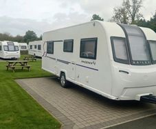 Bailey Phoenix caravan 4 berth with island bed