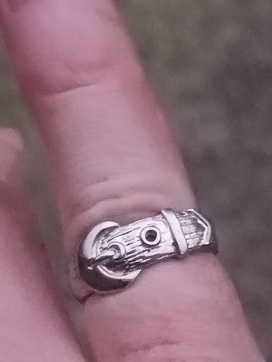 Vintage Irish Sterling Silver Buckle Ring