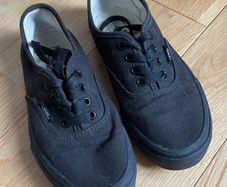 Black Old Skool Vans, Size UK 2