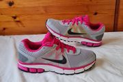 2012 Nike icarus Size 8 eu 42.5 pink/grey In excellent condition