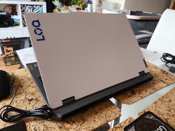 Gaming Laptop Lenovo Loq Ryzen 5 7235HS 4/8 RTX3050 6gb 95w 16gb Ddr5 512GB Nvme 144hz Win11 Rgb