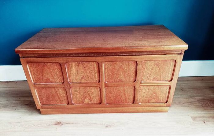 Mid Century Vintage Retro Nathan Squares TV Media unit