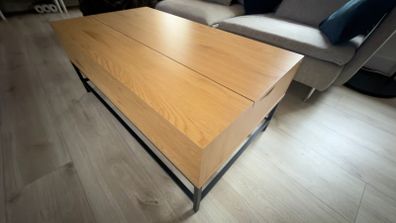 Brand new Coffe table with lift-top  and soft closure in warm oak colour