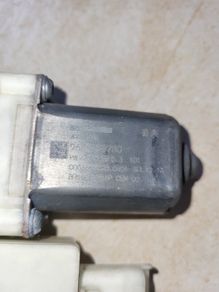 Peugeot 308 window regulator t9 motor