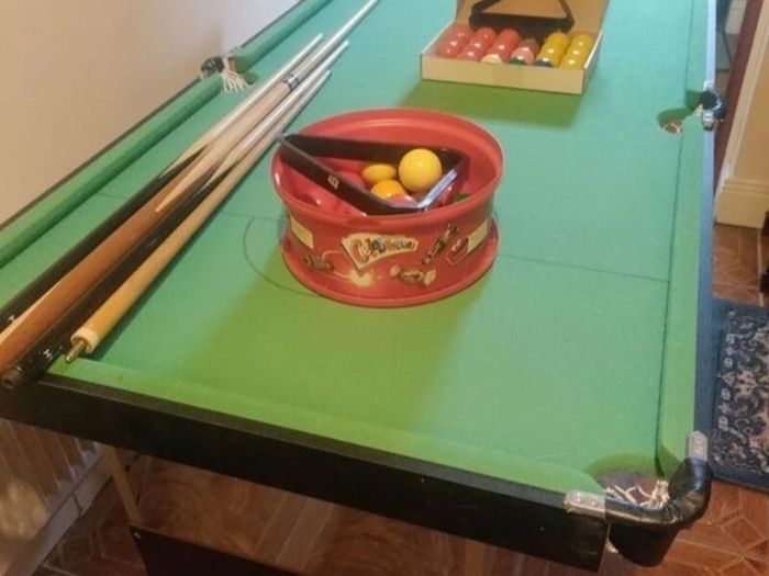 Pool table