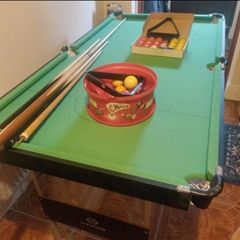 Pool table