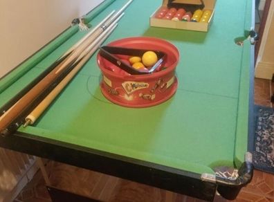 Pool table