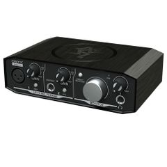 Mackie onyx artist1.2