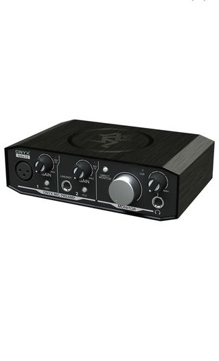 Mackie onyx artist1.2