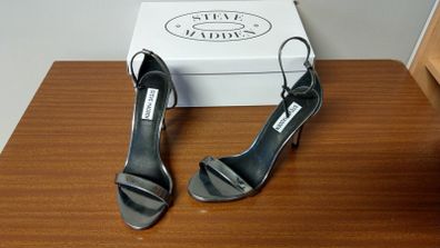 Steve Madden