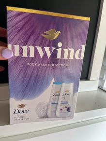 Dove gift set