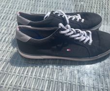 tommy hilfiger shoes