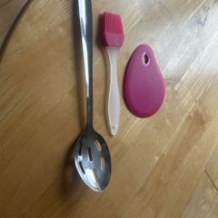 Kitchen utensils