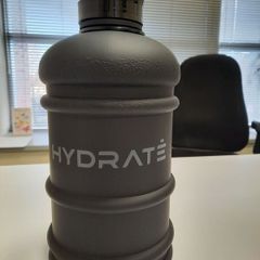 Brand new Hydrate water bottle