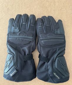 Alpinestars WR-V Gore-Tex Motorcycle Gloves.