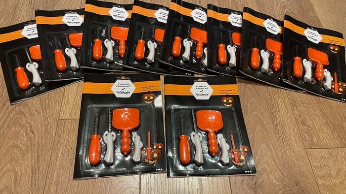 10x Pumpkin carving kits for kids  Halloween party