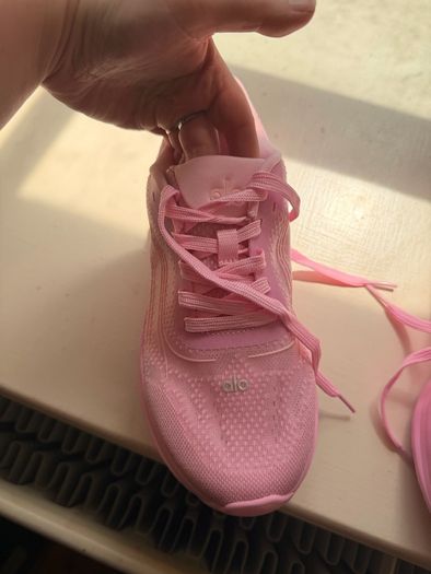 ALO runner trainers