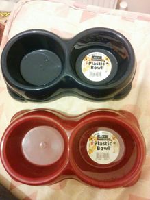 Small double bowls