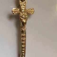 Brooch
