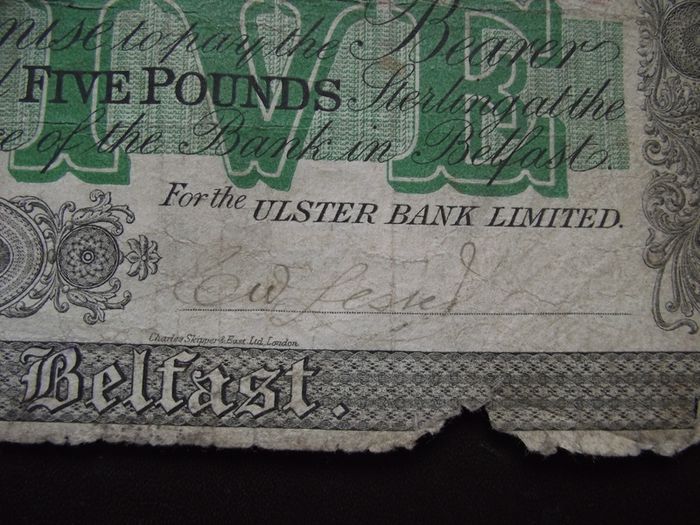 1939 Ulster Bank 5 Pounds, hand-signed 'Lester'
