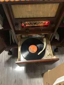 Vintage Radiogram For Sale in Clontarf, Dublin from Elvis 101
