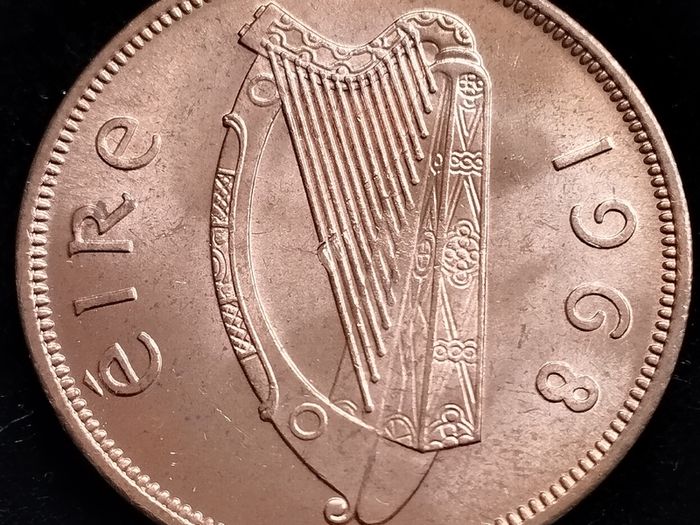Ireland - 1968 - 1 Penny - 1d - Hen and Chicks - KM.11 - High Grade - [2707]